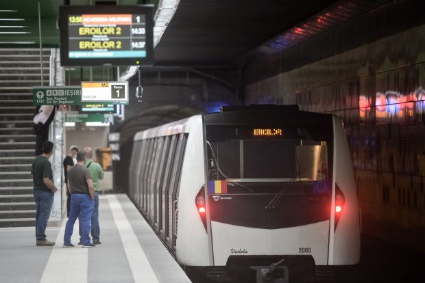 Metrorex a lansat platforma online pentru reîncărcarea cardurilor contactless de transport. Cum funcționează