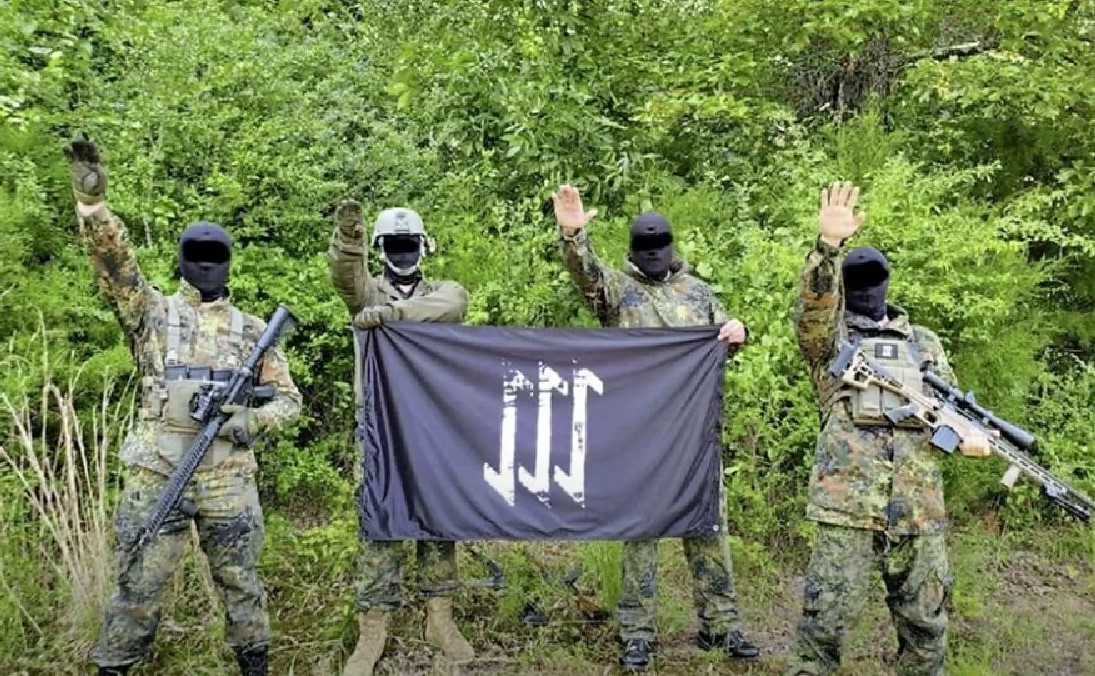 Gruparea Neonazistă The Base, Fondată De Un American Care Se Ascunde în Rusia, A Fost Inclusă Pe Lista UE A Organizațiilor Teroriste