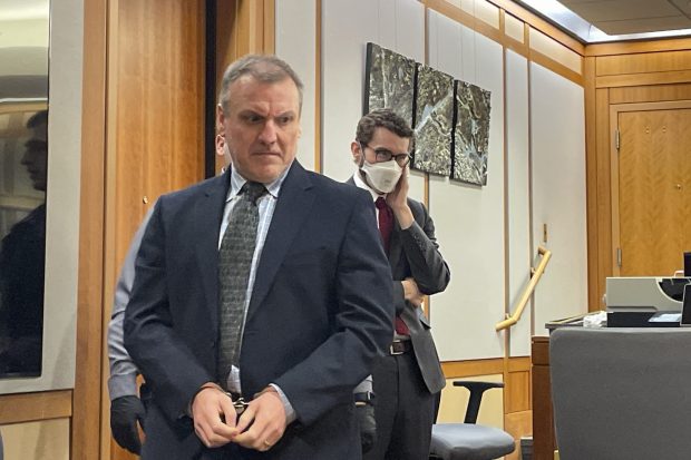 American condamnat la 226 de ani de închisoare, după ce a ucis două femei din Alaska. A filmat în timp ce-și tortura una dintre victime