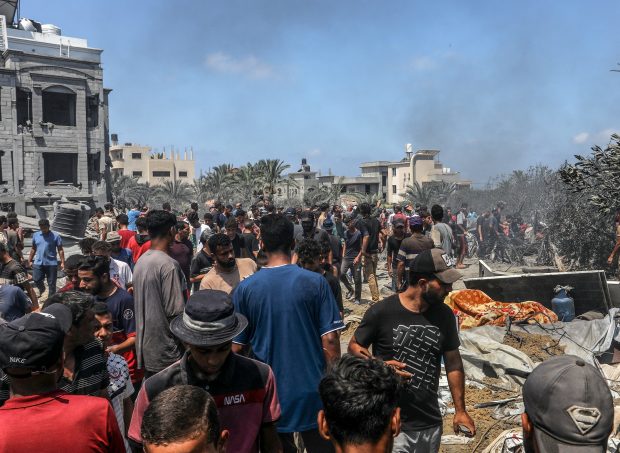 Hamas a decis să oprească negocierile pentru un armistițiu în Gaza, după atacul israelian care l-a vizat pe șeful său militar, care „este bine”