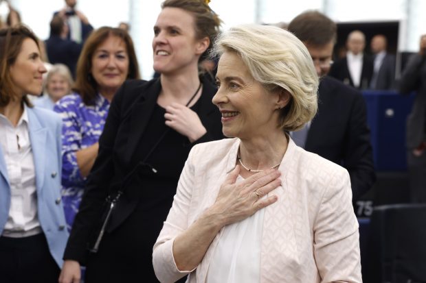 Ursula von der Leyen rămâne la șefia Comisiei Europene pentru următorii cinci ani. Cu câte voturi a fost realeasă
