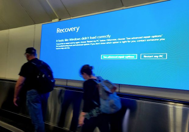 Microsoft dă vina pe Uniunea Europeană pentru pana informatică globală de săptămâna trecută
