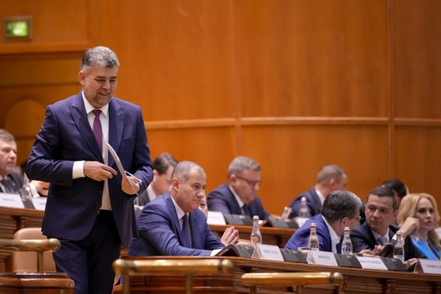 Sesiune extraordinară în Parlament pentru modificarea legii după tragedia tinerei ucise de urs. Ciolacu: „Nu va fi dat liber la împușcat urșii”