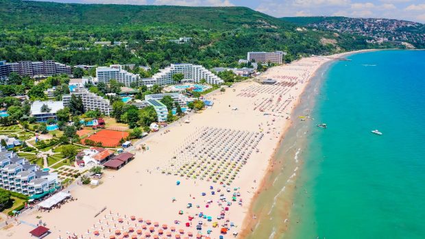 Românii sunt cei mai cheltuitori turiști din Bulgaria: „Polonezii mănâncă din sacoșă, francezii caută doar ce e ieftin”