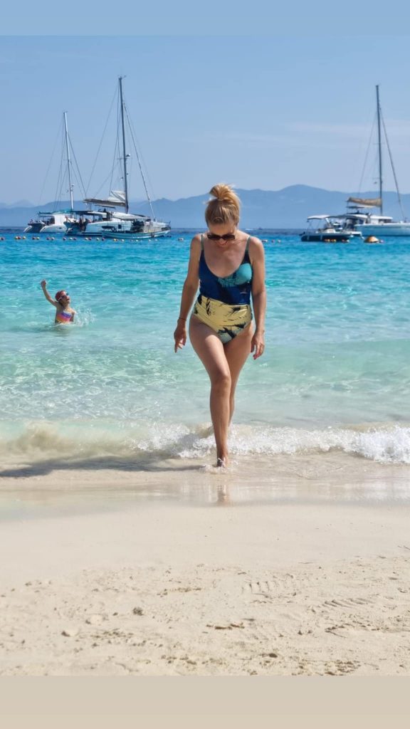 simona gherghe costum de baie 2