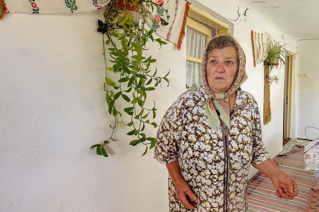 REPORTAJ Orașul prahovean Slănic se scufundă în saramură. „Exploatarea este haotică în mină!”, acuză localnicii. Ce spune compania Salrom despre situație 6 slanic prahova surpari teren s 36