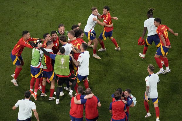 Spania merge în finala Euro 2024, după ce învins Franța cu 2-1. Golul diferențiator marcat de Yamal, tânărul de 16 ani