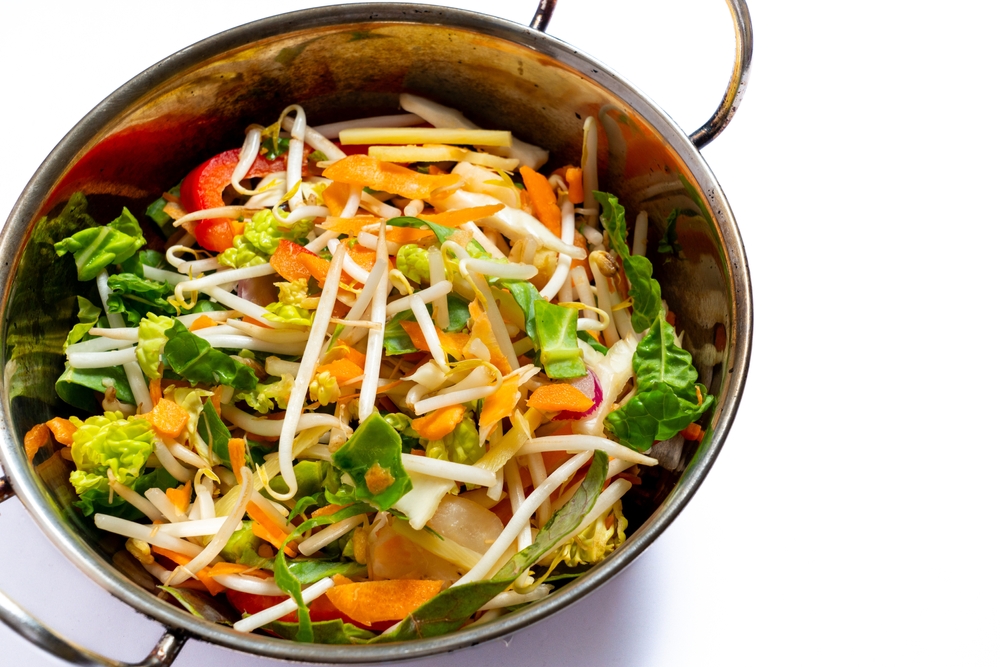 Stir-fry cu legume și castane de apă