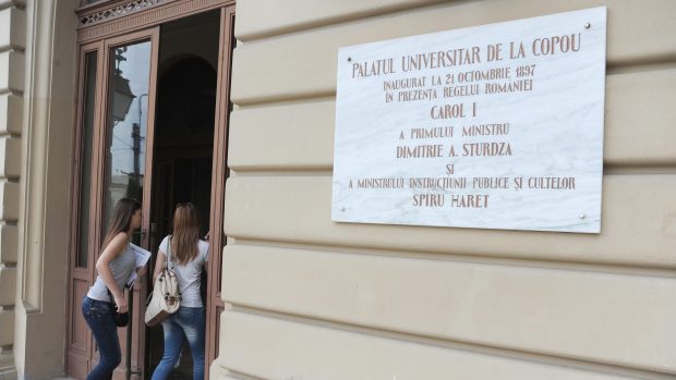 Trei universități din România se regăsesc în clasamentul celor mai apreciate o mie de instituții de învățământ din lume