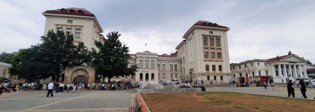 universitatea de medicina si farmacie grigore t popa din iasi2