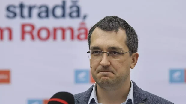 Vlad Voiculescu anunță că PSD a fost obligat în primă instanță să îi plătească daune morale de 25.000 de euro