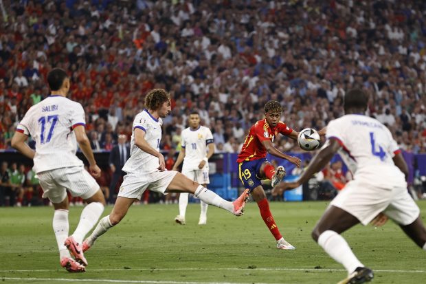 Spaniolul Yamal, cel mai tânăr jucător care marchează la un Campionat European