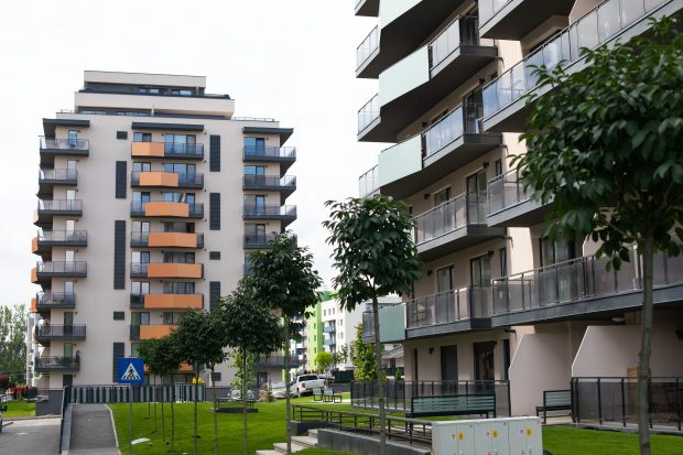 În ciuda prețurilor în creștere, interesul pentru locuințele noi a explodat. Orașul unde sunt trei cumpărători pentru fiecare proprietate nouă