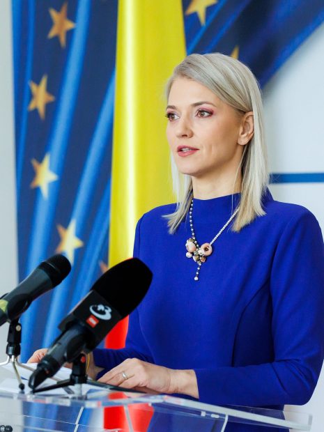 De astăzi este în vigoare Ordinul de protecţie extins, anunţă ministrul justiției. Ce victime pot fi protejate de acum înainte