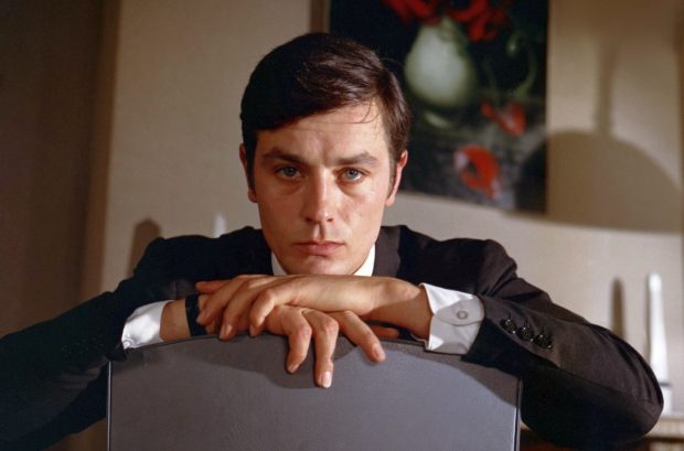 Nicolae Ciucă, după moartea actorului Alain Delon: „Filmele lui rămân evadarea mea din comunism”