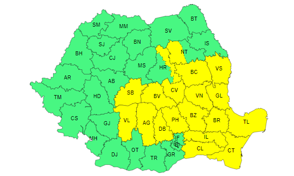 Litoralul, sub cod portocaliu de furtuni până mâine. Ploi și vijelii în aproape jumătate de țară
