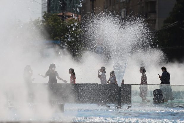 41 de grade, anunțate în 7 județe. Cod roșu de caniculă