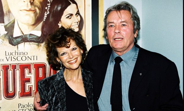 Mesajul Claudiei Cardinale, după moartea lui Alain Delon: „Tancredi a plecat să danseze cu stelele…”