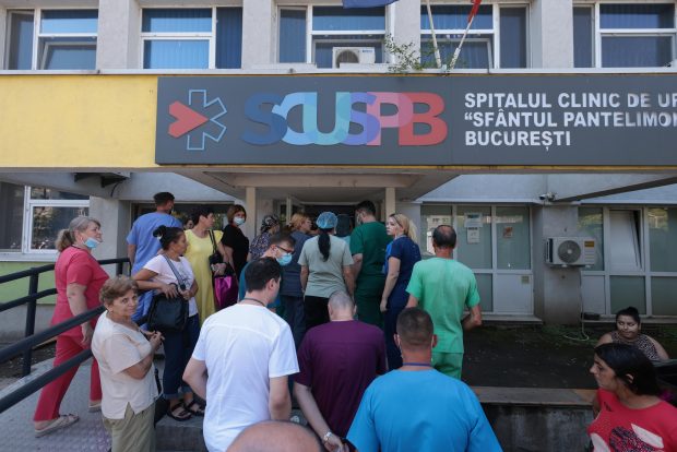 Scandalul morților suspecte. Medicii din secția ATI a Spitalului Pantelimon s-au răzgândit după ce au anunțat că își dau demisia