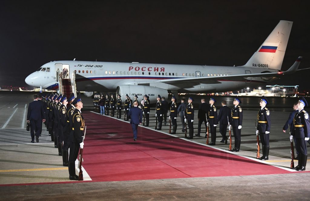 Un asasin, o familie de spioni și copiii lor și un infractor informatic, printre rușii eliberați de Occident și așteptați de Putin cu flori și garda de onoare 3 eliberati profimedia2