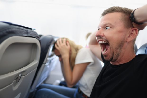 Ce sunt golurile de aer şi cum influenţează zborul avioanelor