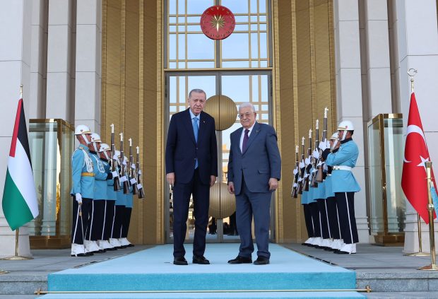 Mahmoud Abbas a anunţat în Parlamentul Turciei că va merge în Fâşia Gaza, chiar dacă „îl va costa viața”