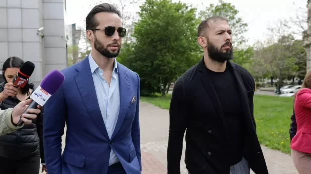 Percheziții la frații Andrew și Tristan Tate, într-un nou dosar. Care sunt acuzațiile procurorilor
