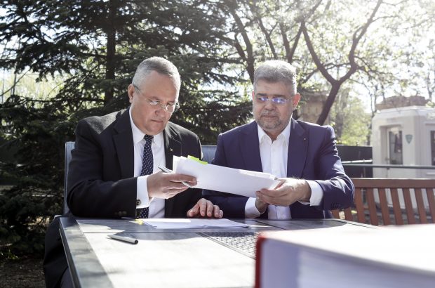 Guvernăm împreună, ne jignim separat. Scurtă listă a insultelor în războiul electoral PNL-PSD: de la slugi și mafioți la impostori