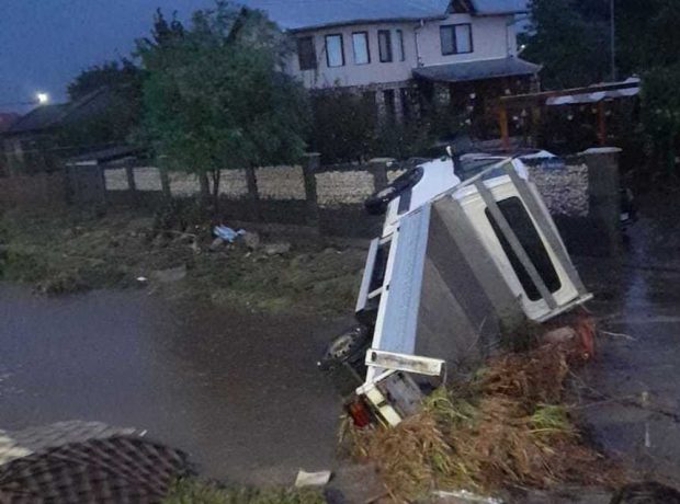 CJSU Constanţa trimite 30 de paturi și șase construcții modulare în comuna Amzacea, afectată de inundaţii