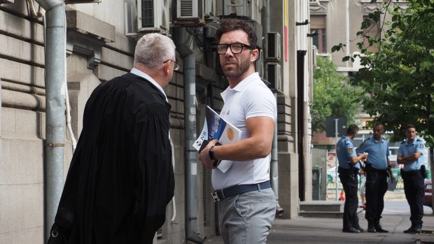 Falsul chirurg care i-a păcălit pe toți din România – pacienți, medici și judecători. Instanța: „Societatea se dovedește a fi prea puțin vigilentă”. Ce face fugarul Matteo Politi în Veneția