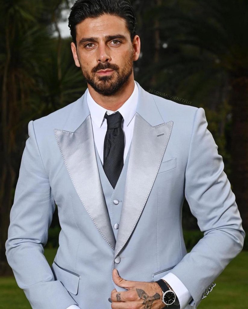 Cine e Bogdana Tancău, românca surprinsă alături de actorul Michele Morrone în Grecia. Legătura ei cu frații Tate 16 michele morrone 2