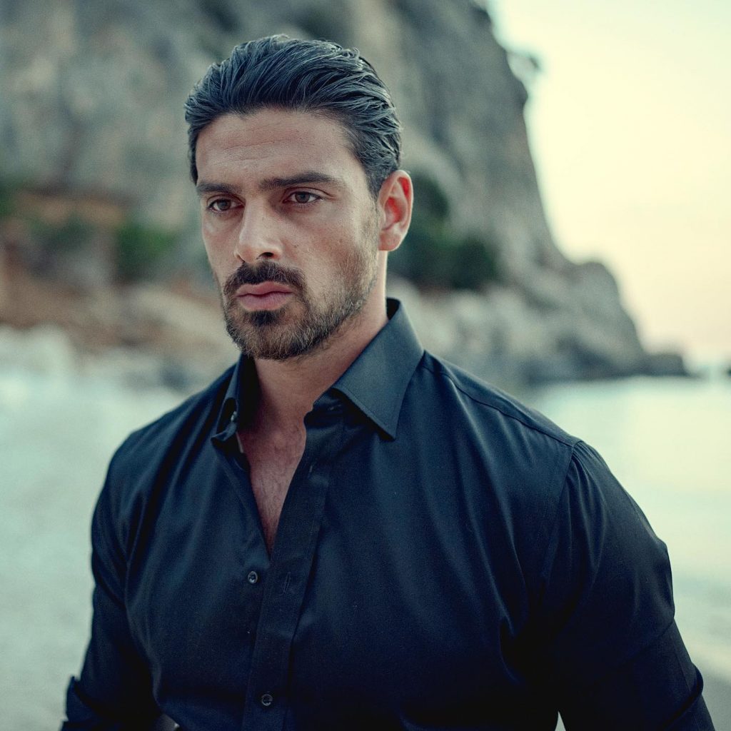 Cine e Bogdana Tancău, românca surprinsă alături de actorul Michele Morrone în Grecia. Legătura ei cu frații Tate 17 michele morrone1