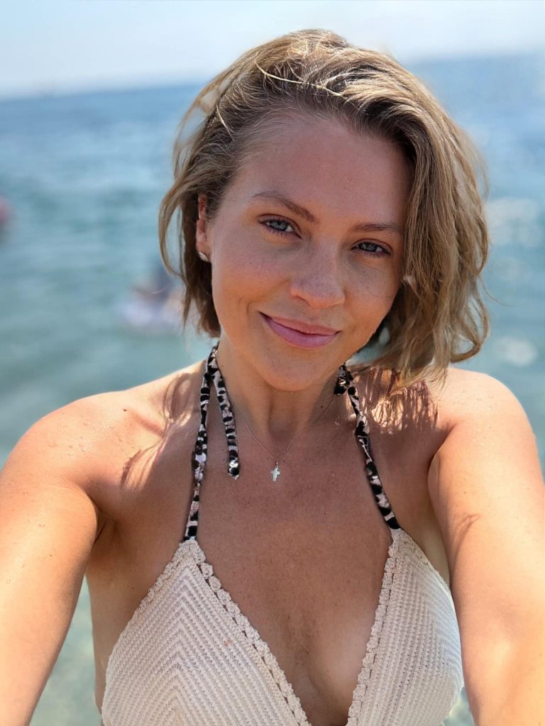 Mirela Vaida s-a plâns după vacanța cu copiii, în Turcia. De ce nu s-a relaxat: „Unul vrea în apă, altul vrea la toaletă, celuilalt îi e foame sau sete” 9 mirela vaida vacanta turcia 5