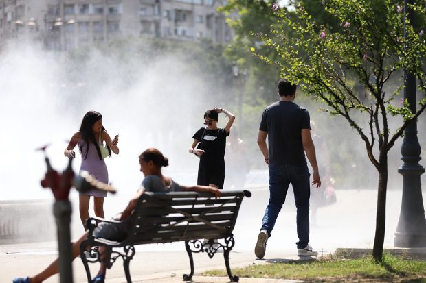 Cum va fi vremea în următoarea lună. Temperaturi peste cele normale, până la jumătatea lui septembrie, anunțate de meteorologi