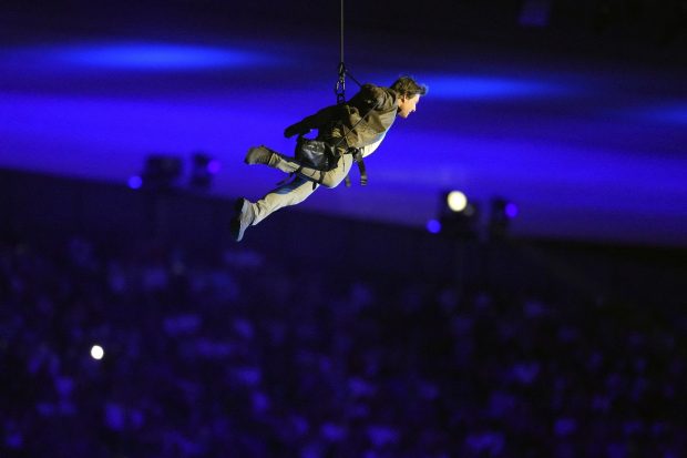 Tom Cruise i-a divizat pe fanii Jocurilor Olimpice, după cascadoria de la ceremonia de închidere de la Paris: „Atât de previzibil”