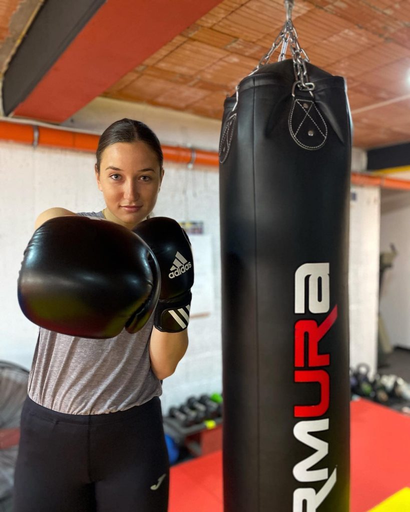 Cine este Simona Radiș, vicecampioană olimpică la dublu vâsle 11 radis10