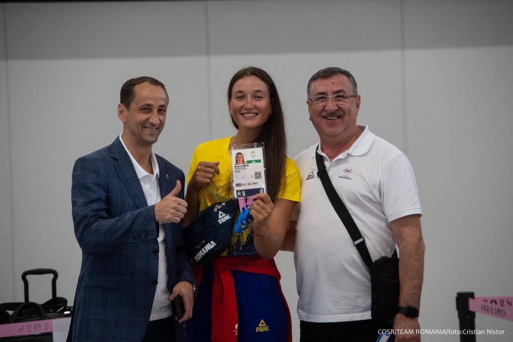 Cine este Simona Radiș, vicecampioană olimpică la dublu vâsle 3 radis2