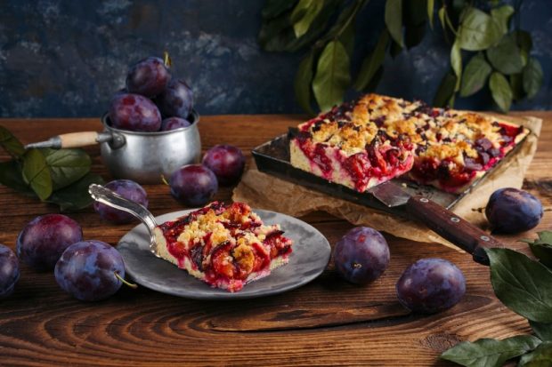 Prăjitura cu prune – cele mai apreciate rețete de prăjitură cu prune