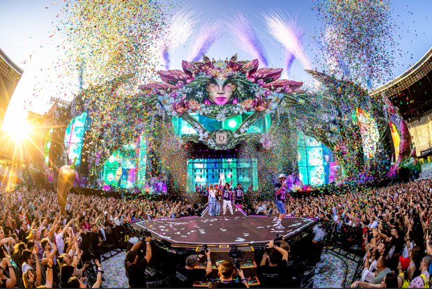 Muzica unește oameni și inimi – peste 120.000 de fani au ajuns în unviersul UNTOLD în cea de a treia zi de festival