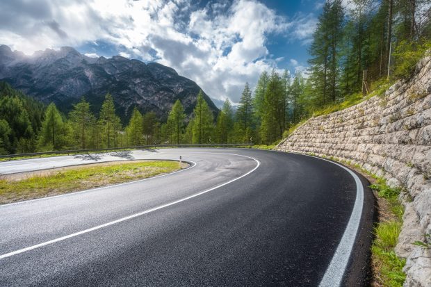 Ministrul Transporturilor, Sorin Grindeanu, și-a respectat promisiunea: circulația pe Valea Oltului va fi reluată la termenul stabilit, 9 august