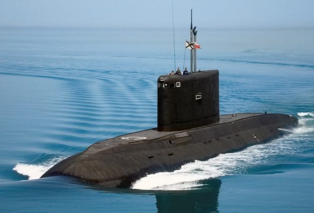 Submarin rusesc, scufundat de ucraineni în Sevastopol