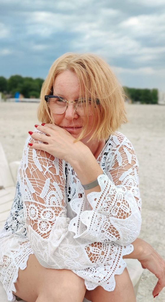 Tania Popa produce un film alături de soțul ei: „Îmi doresc mult de tot să îmi iasă”. Actrița joacă și în „Atletico Textila” – INTERVIU 9 tania popa 2