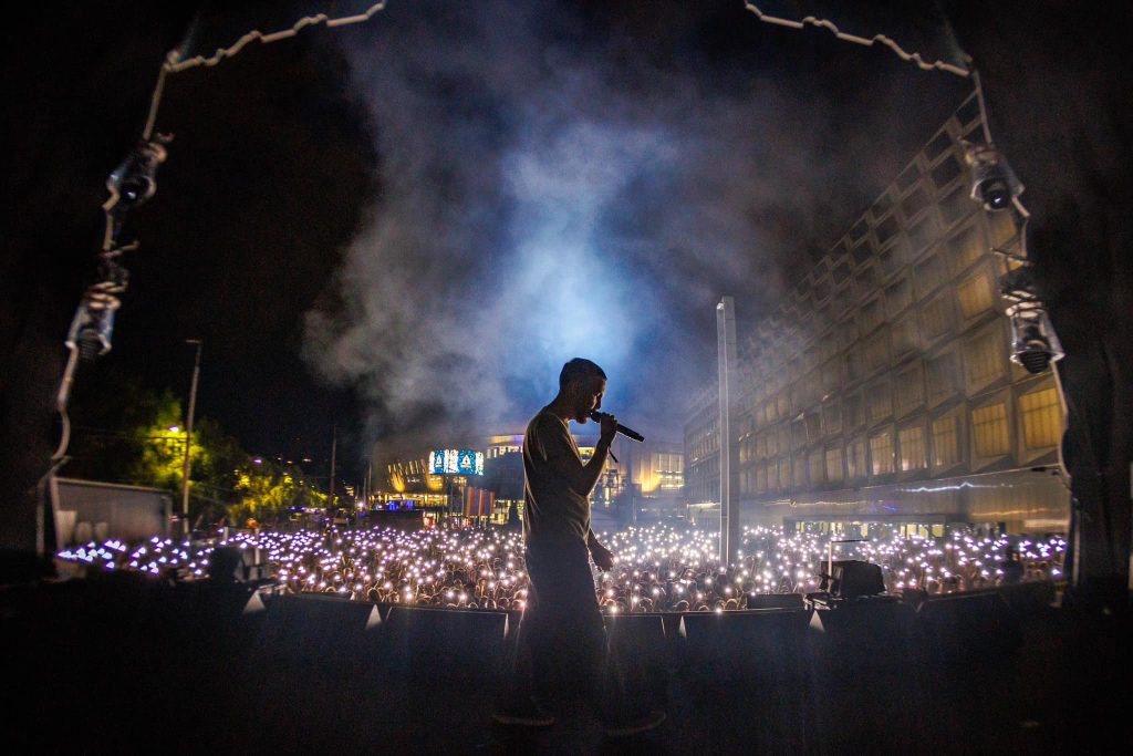 Tribut pentru regretatul Nicu Covaci la UNTOLD 2024. Peste 110.000 de persoane în cea de-a doua zi a festivalului 4 untold 2024 5 1