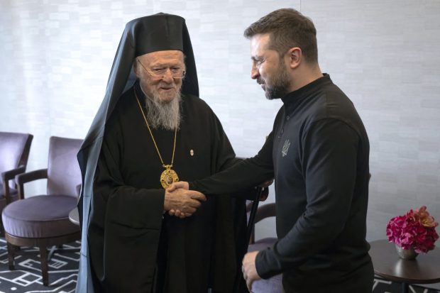 Volodimir Zelenski a discutat cu Bartolomeu I în contextul interzicerii Bisericii Ortodoxe din Ucraina subordonate Moscovei: „I-am mulțumit pentru sprijin”
