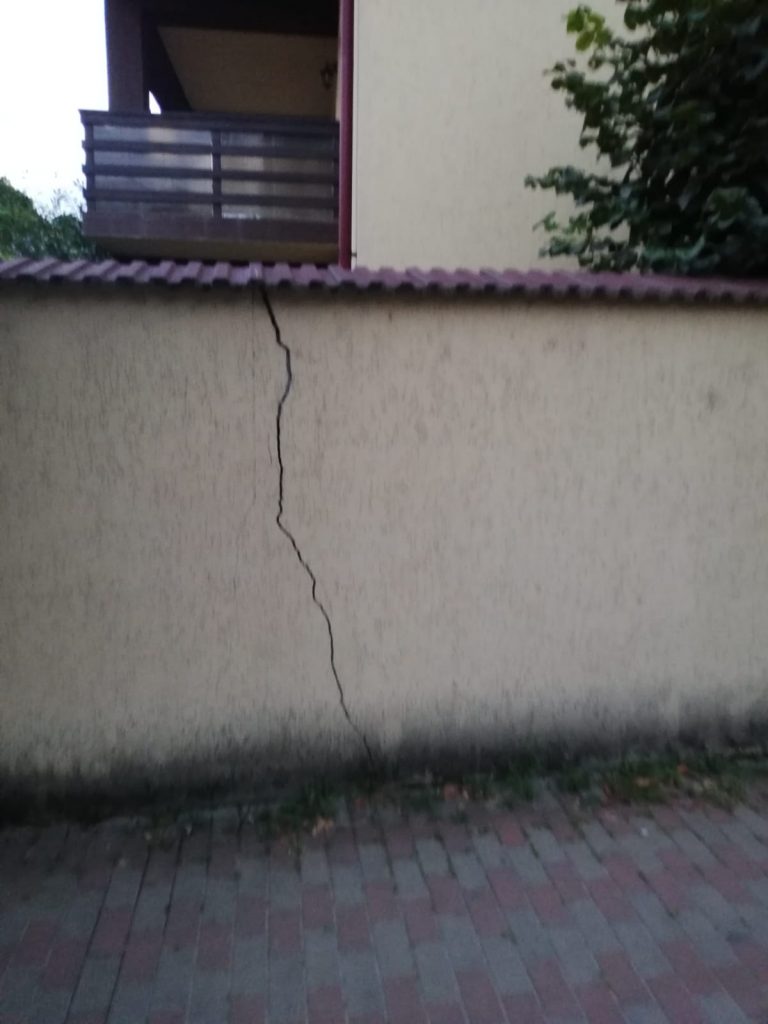 Ce se întâmplă la Slănic Prahova, orașul care se scufundă. „Este un fenomen unic în România. Trebuie să ne păstrăm calmul” 1 whatsapp image 2024 08 12 at 09 55 560011dfdf