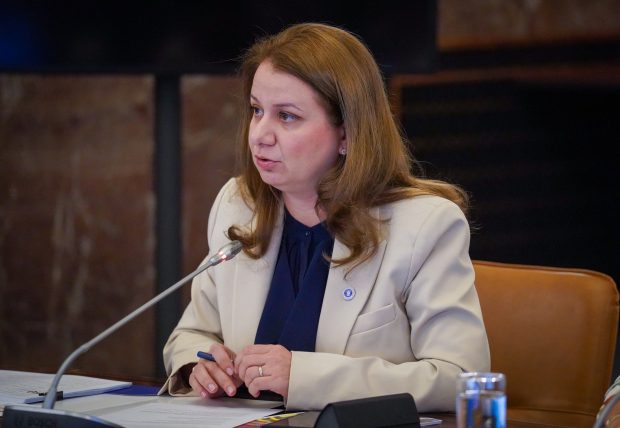 Ligia Deca: Începem anul şcolar cu peste 800 de şcoli în proces de reabilitare, modernizare sau construcţie