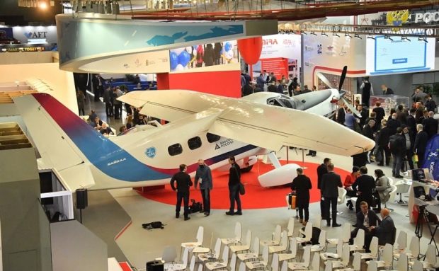 Putin a ordonat ca aeronava Baikal să fie construită mai repede şi, după o săptămână, costul s-a redus la jumătate şi pista pentru aterizare la o treime