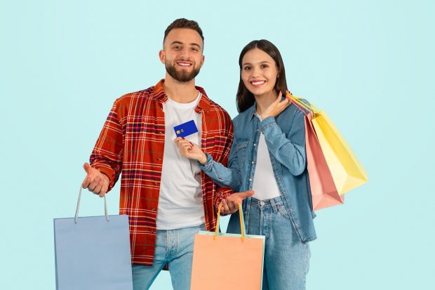 Cum funcționează cardurile de cumpărături în rate?