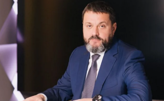 Fostul deputat ucrainean acuzat că este „agent al Kremlinului”, numit senator de Astrahan. Câți bani a primit pentru „acțiunile subversive”