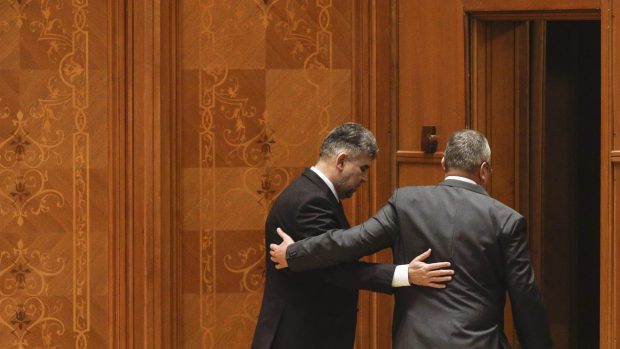 Contre între liderii coaliției. Nicolae Ciucă i-a cerut lui Marcel Ciolacu să explice care este soluția pentru ca România să nu piardă banii din PNRR
